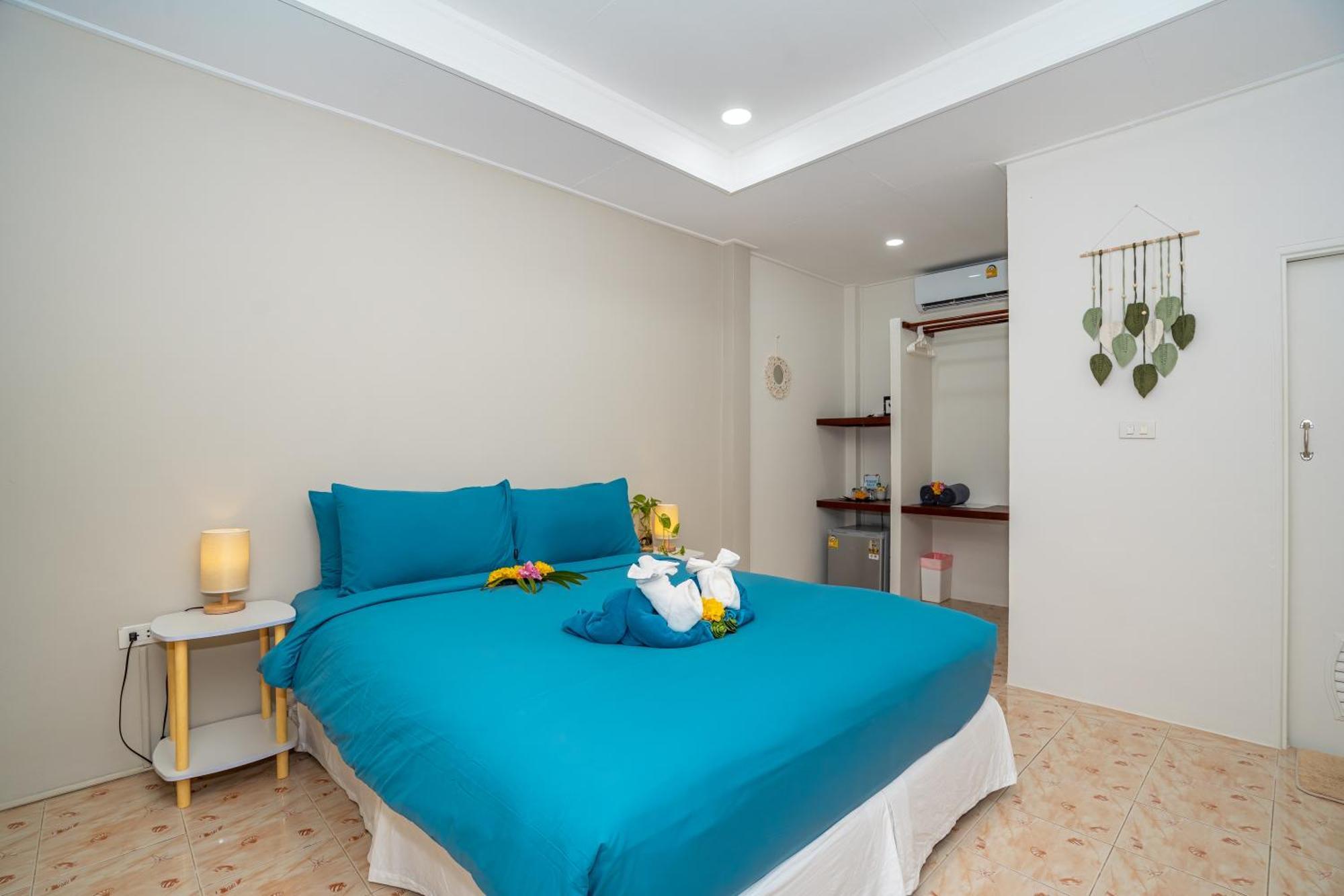 Lanta Beachfront Resort Ко-Ланта Экстерьер фото