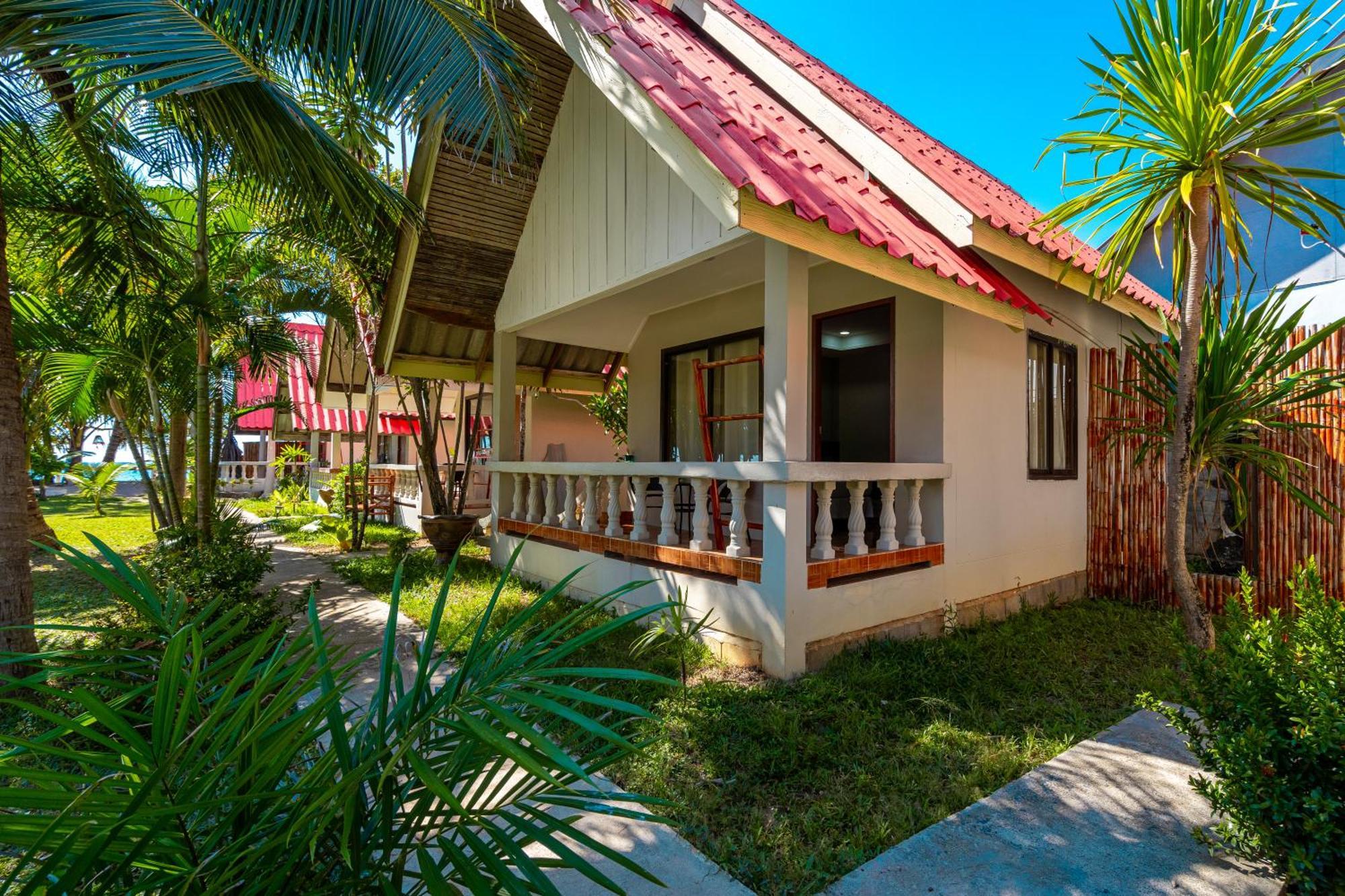 Lanta Beachfront Resort Ко-Ланта Экстерьер фото