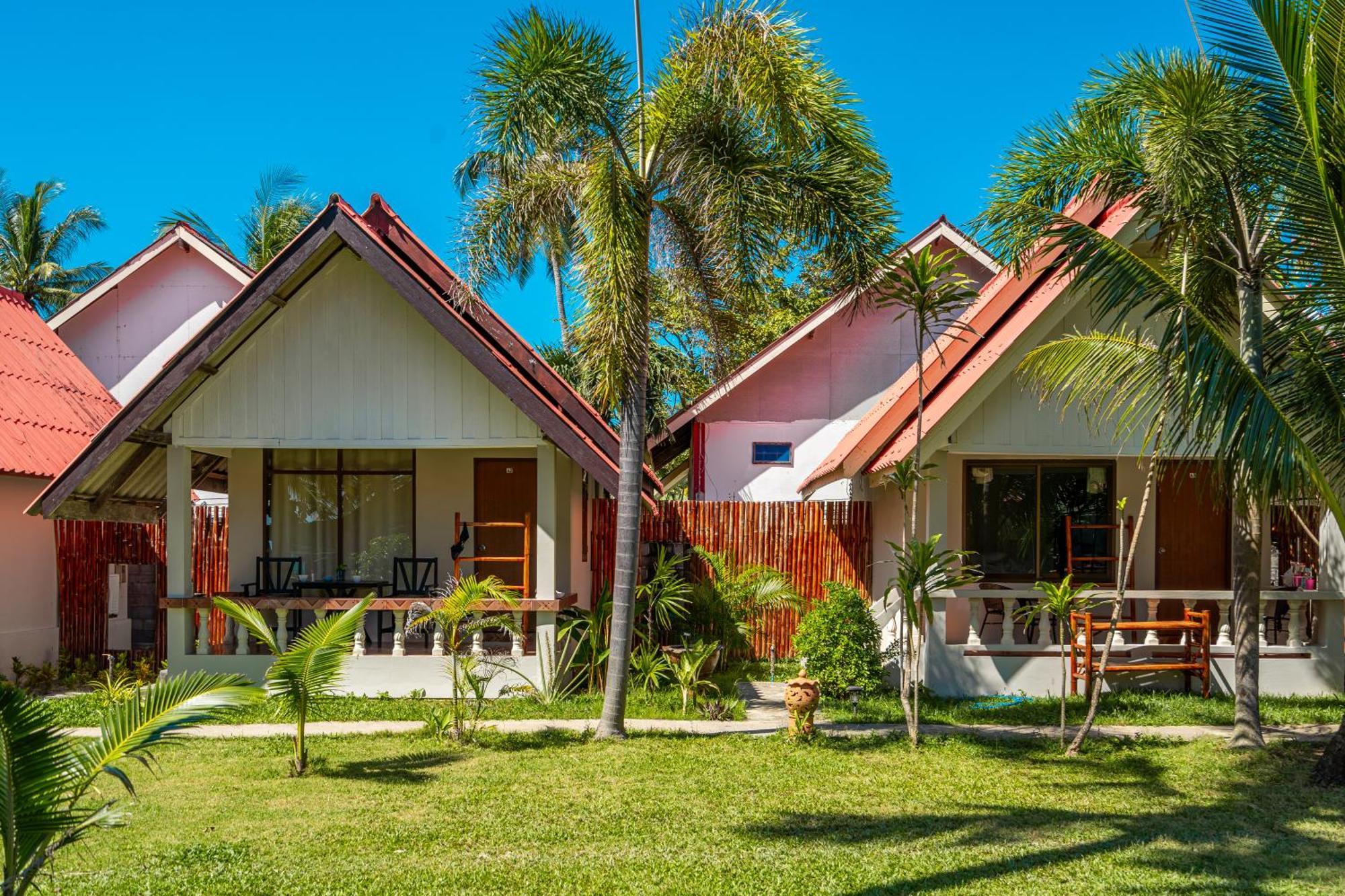 Lanta Beachfront Resort Ко-Ланта Экстерьер фото