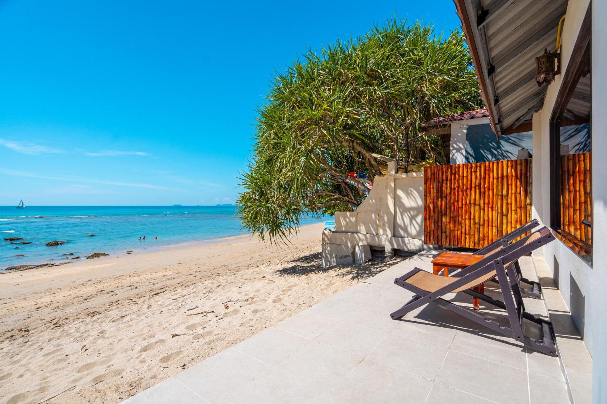 Lanta Beachfront Resort Ко-Ланта Экстерьер фото