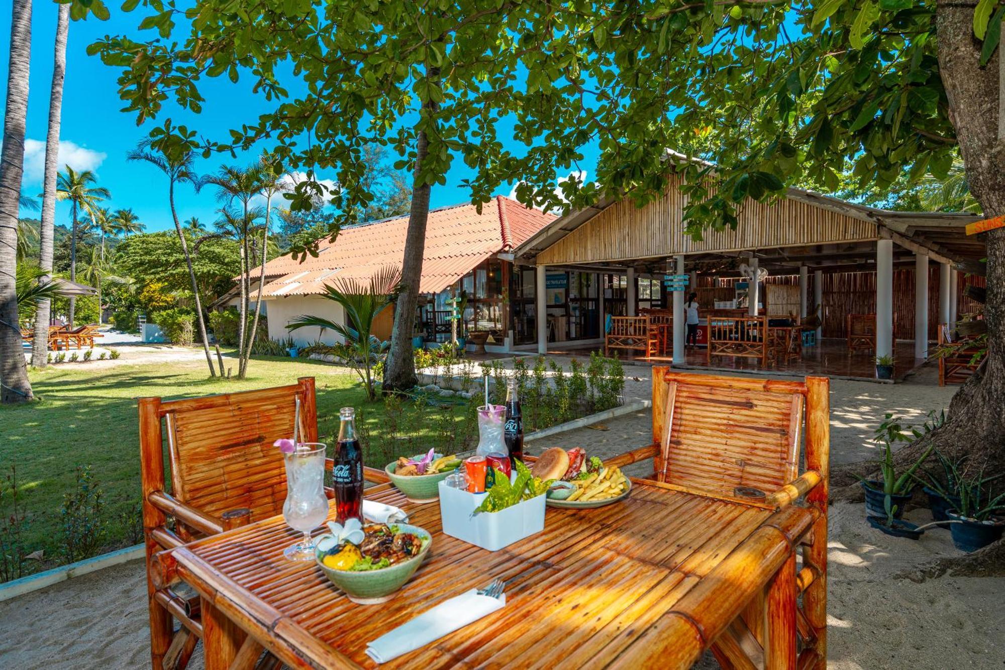 Lanta Beachfront Resort Ко-Ланта Экстерьер фото