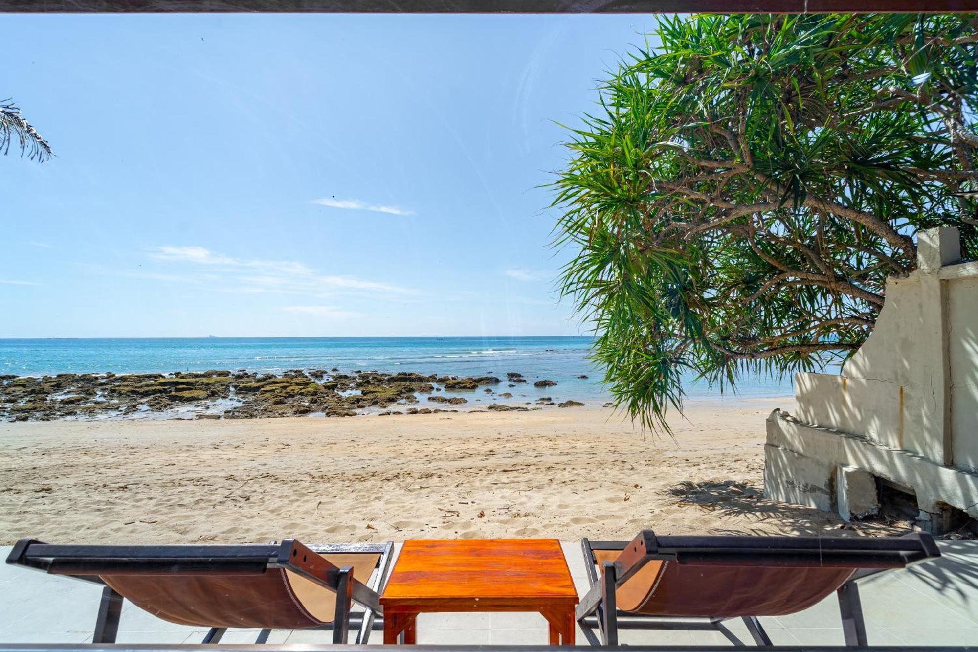 Lanta Beachfront Resort Ко-Ланта Экстерьер фото